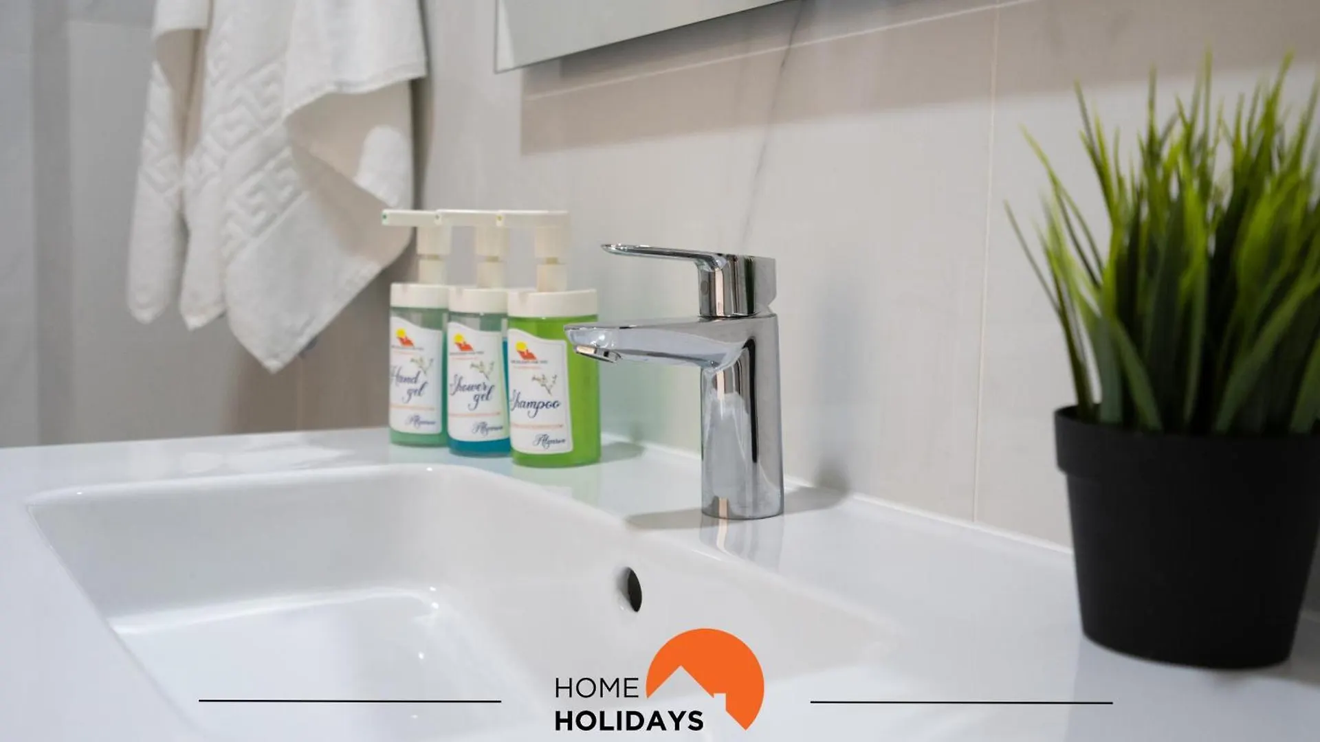 #233 Fox Trail By Home Holidays Albufeira 0*,  Portugal